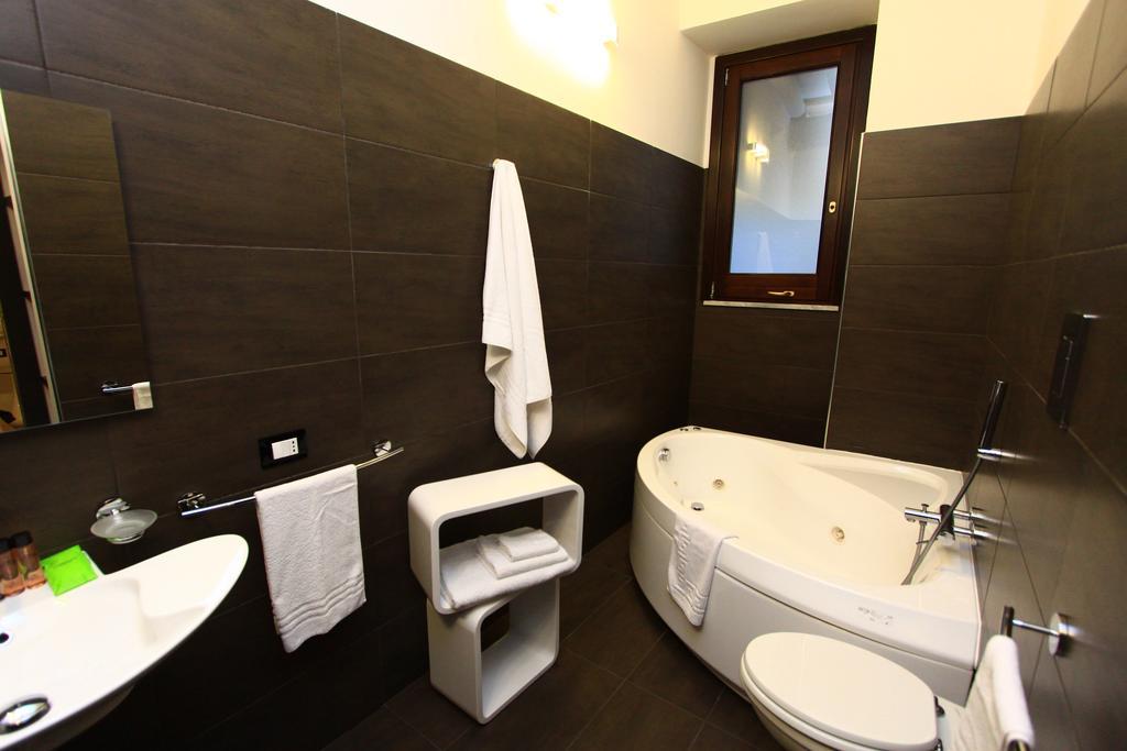 Bed & Breakfast Teatro Del Sole 3*